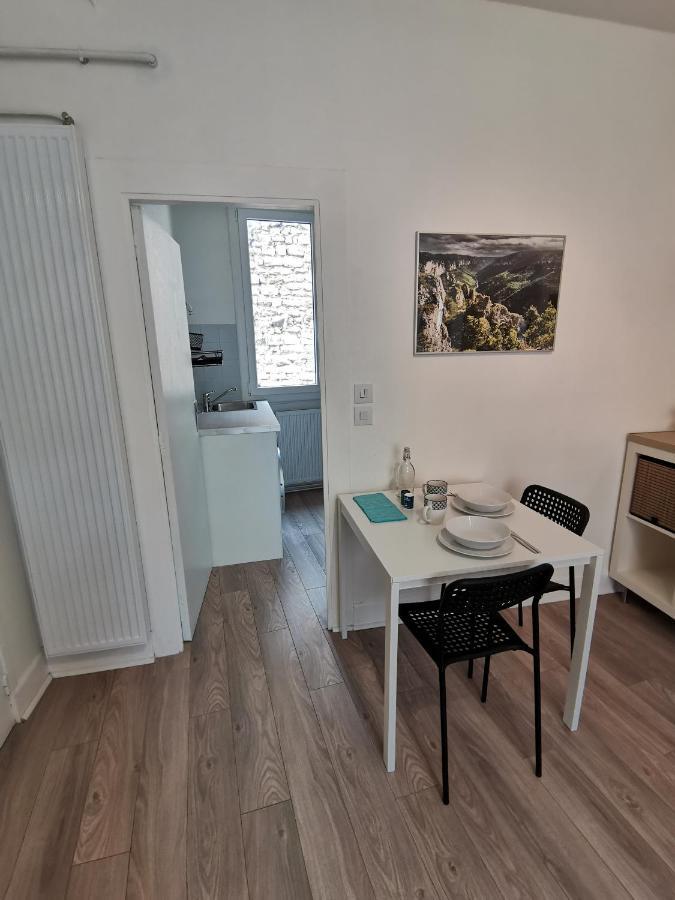 Anemone - Studio Tout Confort En Centre Ville Millau Exterior foto